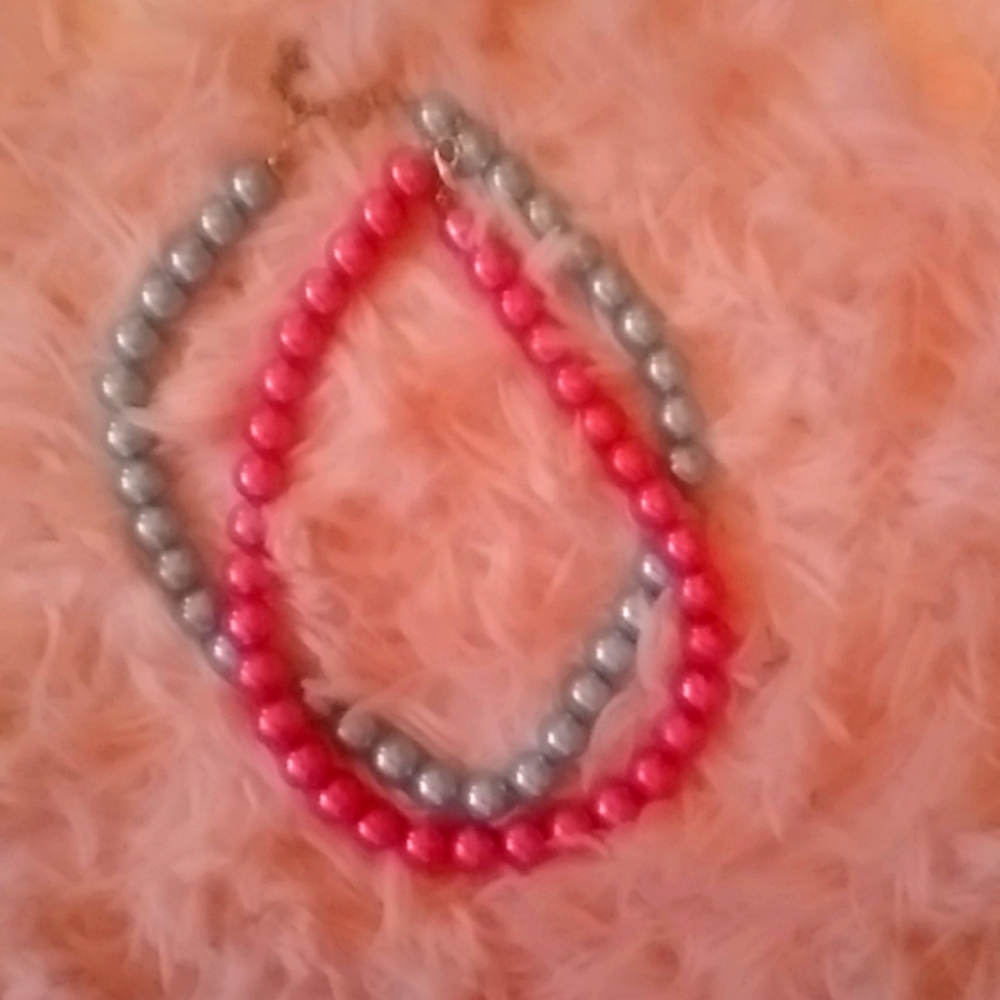 Pretty beaded necklace